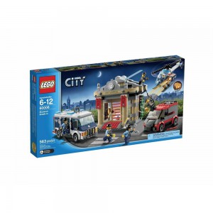 Конструктор LEGO Незаконное проникновение в музей