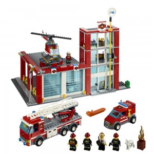 фото Конструктор LEGO Пожарное депо #2