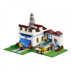 фото Конструктор LEGO Семейный домик #5