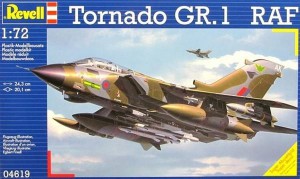 Бомбардировщик Revell Tornado GR.1 RAF 1:72 (RV04619)