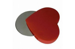 Подарок Нож - колесо для пиццы Сердце