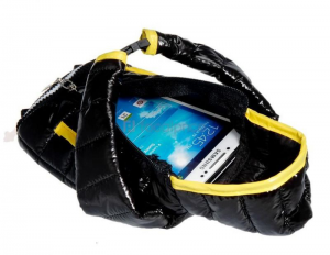 фото Чехол для телефона Куртка - Пуховик #4