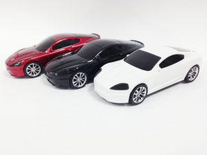 Подарок Машинка Aston Martin (колонка, плеер mp3, радио)