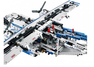фото Конструктор LEGO Грузовой самолёт #3