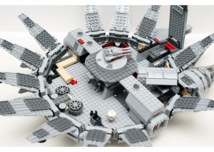 фото Конструктор LEGO Millennium Falcon™ (Сокол тысячелетия) #4