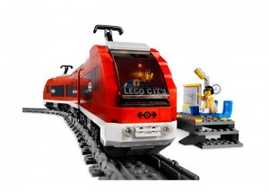 фото Конструктор LEGO Пассажирский поезд #2