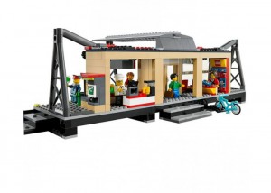 фото Конструктор LEGO Железнодорожная станция #3