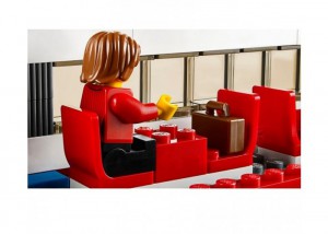 фото Конструктор LEGO Скоростной пассажирский поезд #9