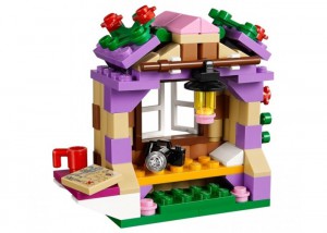 фото Конструктор LEGO Домик Андреа в горах #4