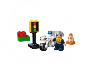 фото Конструктор LEGO Полицейский мотоцикл #4