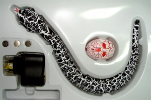 фото Змея на инфракрасном управлении Le Yu Toys 'Rattle Snake', черная (LY-9909A) #2