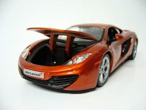 фото Автомодель - MCLAREN MP4-12C #2
