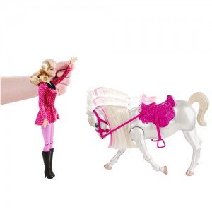 фото Интерактивный набор 'Barbie с лошадкой' #2