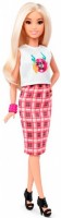 Кукла Barbie 'Модница, блондинка в клетчатой юбке' (DGY54-31)