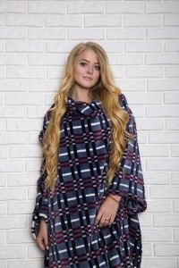 фото Плед с рукавами Homely Luxury велсофт (H_L_KLT_300_1) #3